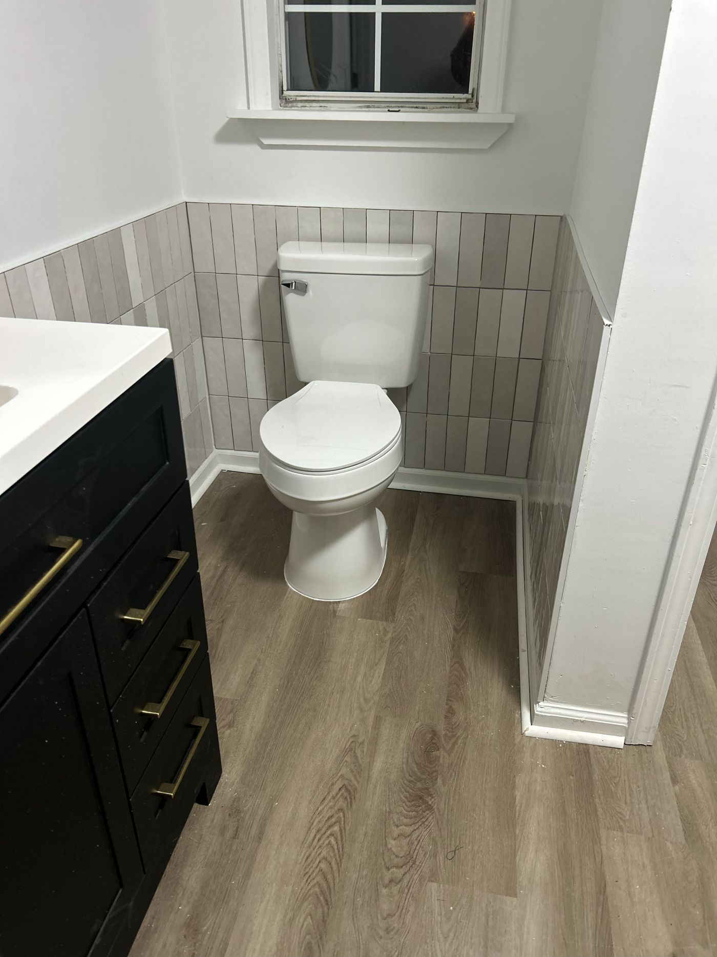 Bathroom Tile & Vanity